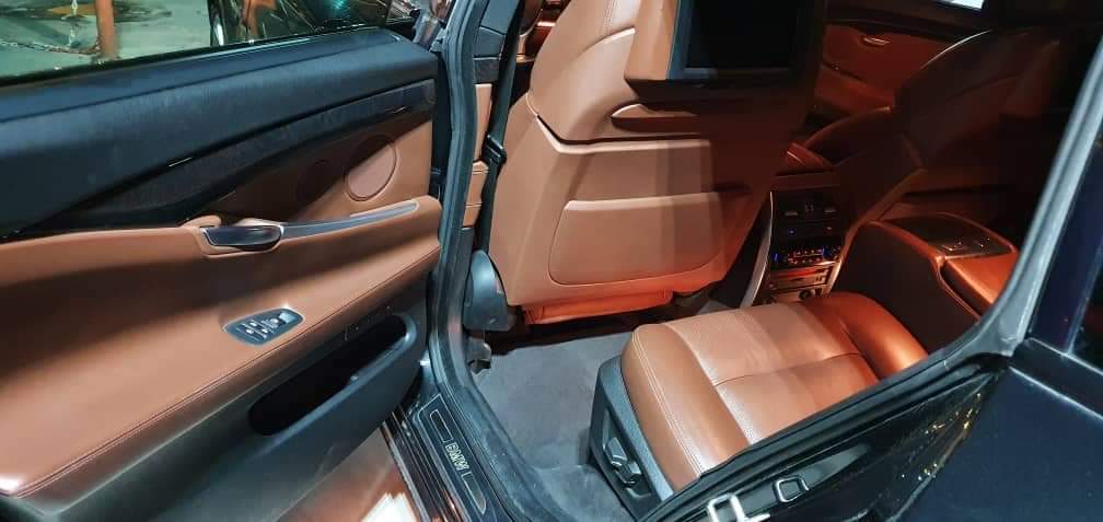 سيارة BMW 550 GT