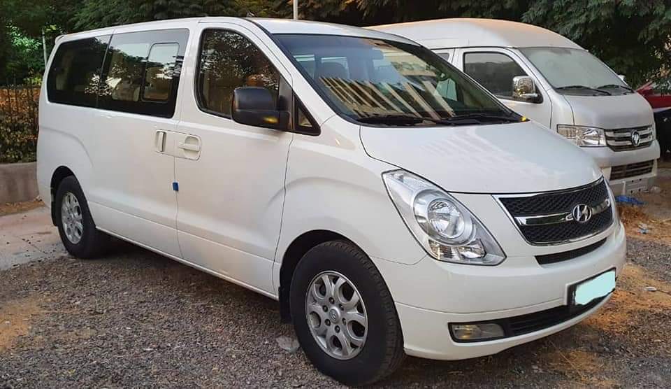 HYUNDAI H1