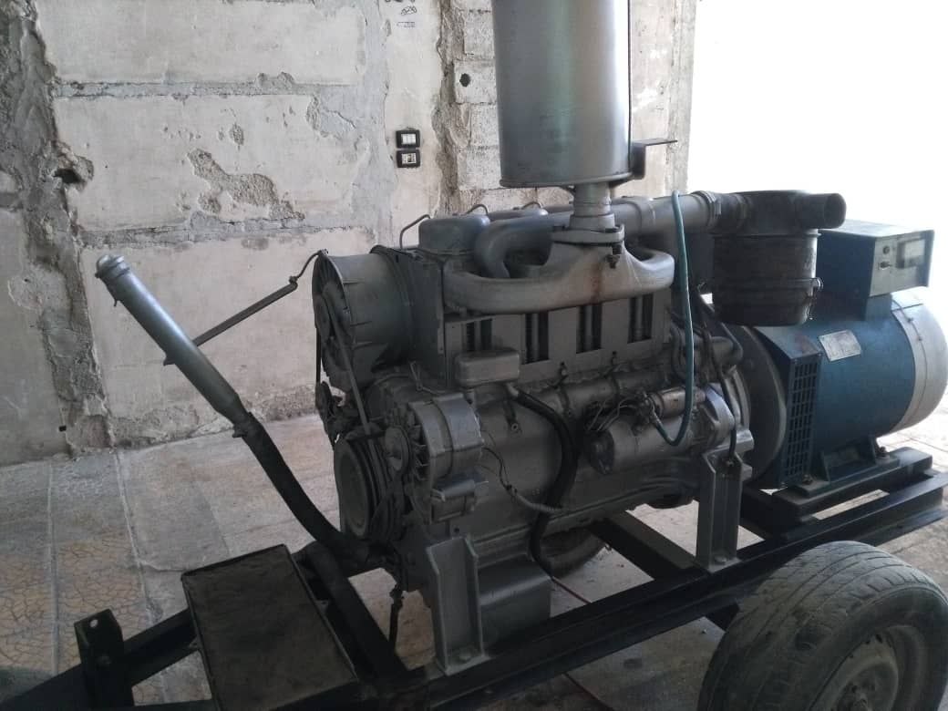 مولدة صناعية 37.5 KVA 