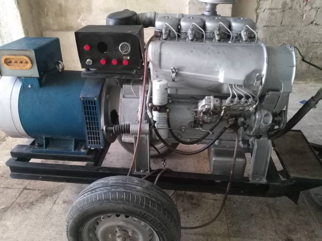 مولدة صناعية 37.5 KVA 